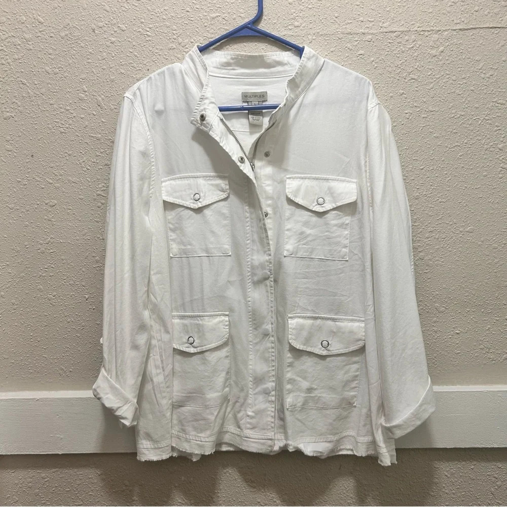 Multiples White Zipper Light Jacket with Pockets Large